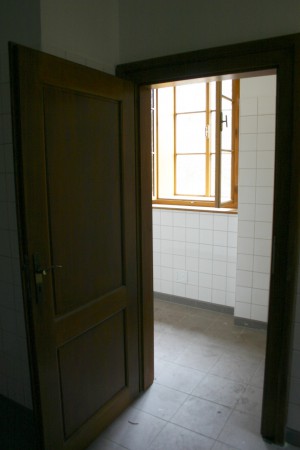 rekonstrukce budoucích skladů a zázemí hostince, 2005